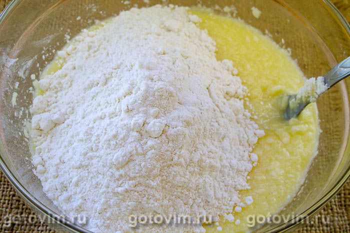 Фотографии рецепта Пирог с абрикосами, 04 Пирог с абрикосами, Шаг 04