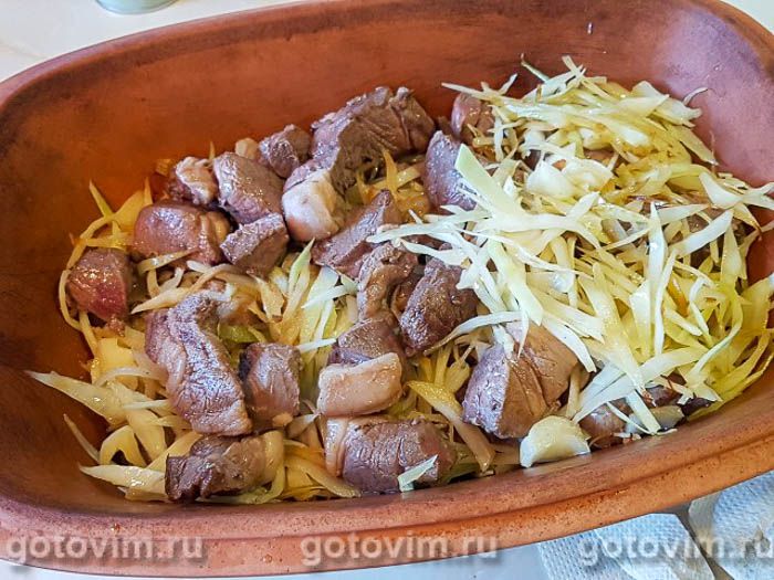 Фотографии рецепта Баранина с капустой в глиняном горшочке, 04 Баранина с капустой в глиняном горшочке, Шаг 04