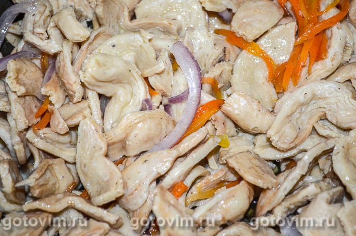 Фотографии рецепта Бефстроганов из соевого мяса, 05 Бефстроганов из соевого мяса, Шаг 05