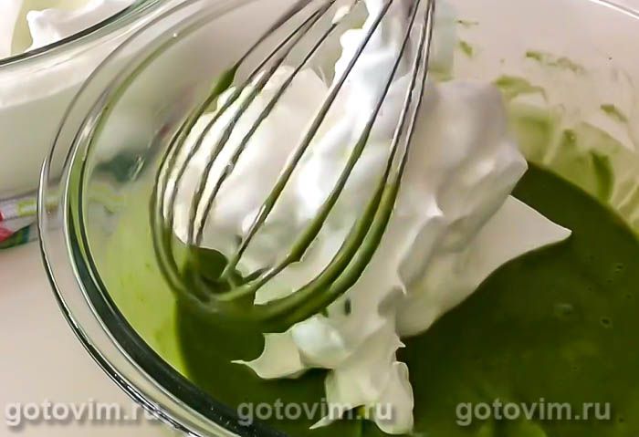 Фотографии рецепта Бисквитный торт с сырным кремом и чаем матча, 01 Бисквитный торт с сырным кремом и чаем матча, Шаг 01