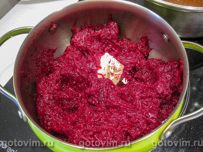 Фотографии рецепта Котлеты из свеклы с сыром, 03 Котлеты из свеклы с сыром, Шаг 03