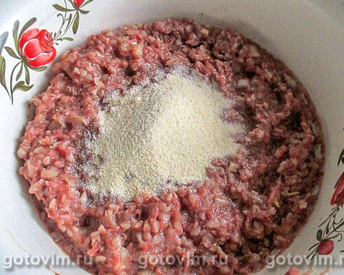 Фотографии рецепта Биточки из куриного фарша с гречкой и сыром в мультиварке, 02 Биточки из куриного фарша с гречкой и сыром в мультиварке, Шаг 02