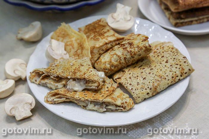 Блины с начинкой из соуса бешамель с грибами. Фотография рецепта Блины с начинкой из соуса бешамель с грибами. Фотография рецепта