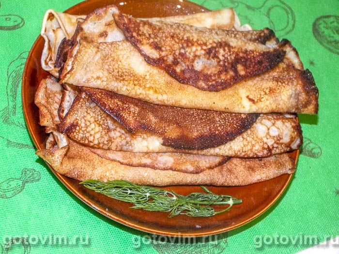 Блины с сыром и чесноком. Фотография рецепта Блины с сыром и чесноком. Фотография рецепта
