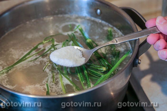 Фотографии рецепта Борщ с говядиной и машем, 02 Борщ с говядиной и машем, Шаг 02