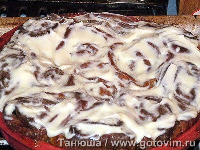      (Cinnabon),  02