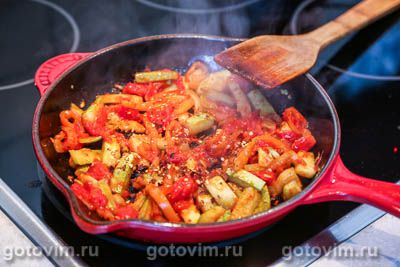 Фотографии рецепта Буррито с овощами и соусом песто, 03 Буррито с овощами и соусом песто, Шаг 03