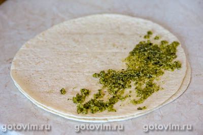 Фотографии рецепта Буррито с овощами и соусом песто, 04 Буррито с овощами и соусом песто, Шаг 04