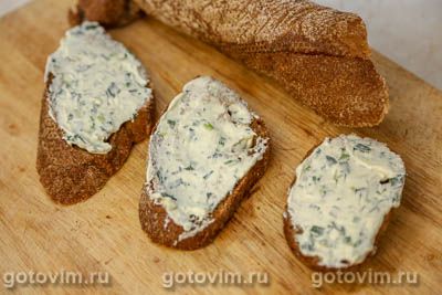 Фотографии рецепта Бутерброды с творожным сыром и красной рыбой, 05 Бутерброды с творожным сыром и красной рыбой, Шаг 05