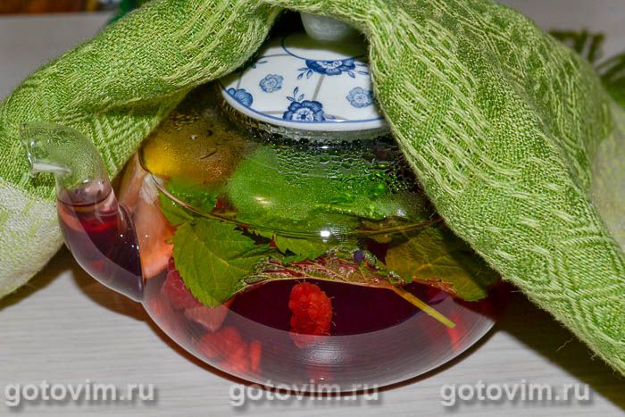 Фотографии рецепта Чай из листьев и ягод малины, 05 Чай из листьев и ягод малины, Шаг 05