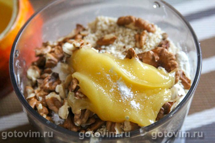 Фотографии рецепта Натуральные конфеты из чечевицы с орехами и кунжутом, 05 Натуральные конфеты из чечевицы с орехами и кунжутом, Шаг 05