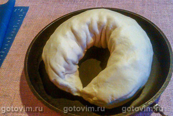 Фотографии рецепта Пирог-рулет «Яблочный рог», 07 Пирог-рулет «Яблочный рог», Шаг 07