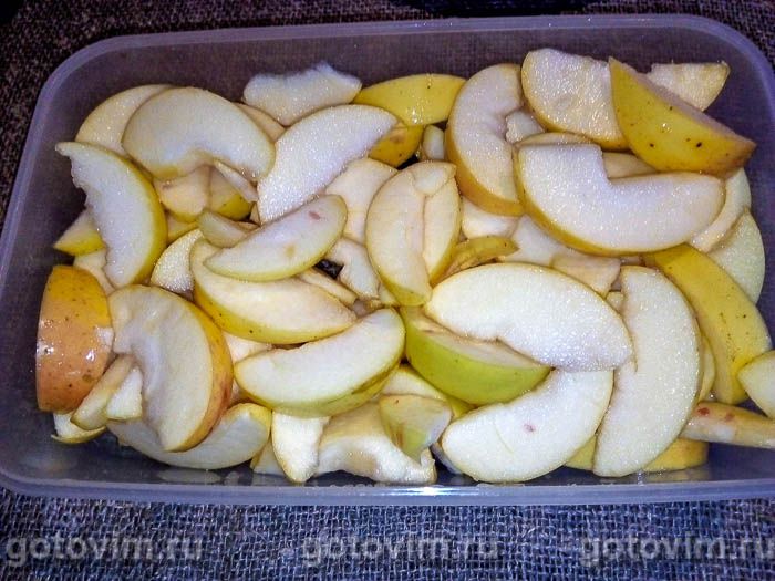 Фотографии рецепта Десерт из яблок с заварным кремом «Яблоки на снегу», 02 Десерт из яблок с заварным кремом «Яблоки на снегу», Шаг 02