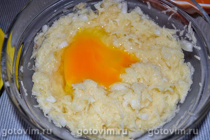 Фотографии рецепта Сосиски из куриного фарша и картофеля (в пленке), 03 Сосиски из куриного фарша и картофеля (в пленке), Шаг 03