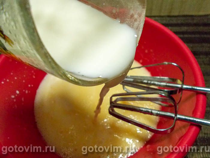 Фотографии рецепта Шоколадный торт на кипятке в мультиварке, 03 Шоколадный торт на кипятке в мультиварке, Шаг 03
