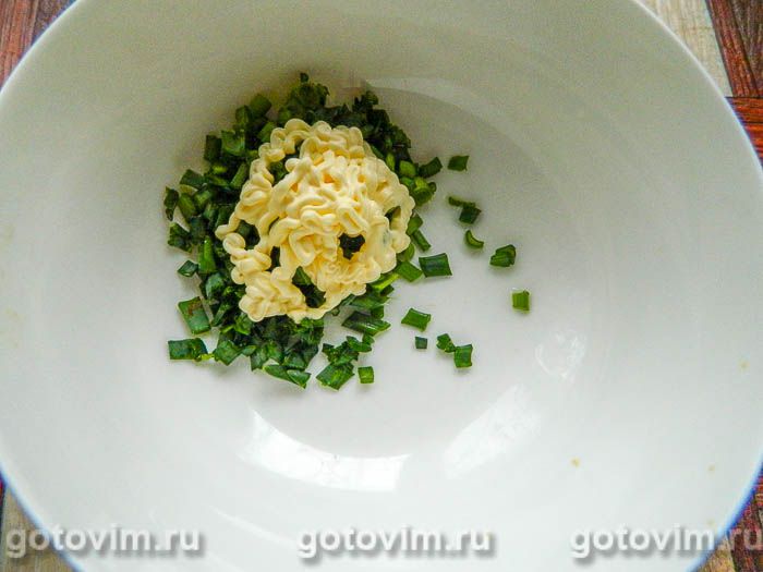 Фотографии рецепта Фаршированные куриные бедра в духовке, 02 Фаршированные куриные бедра в духовке, Шаг 02