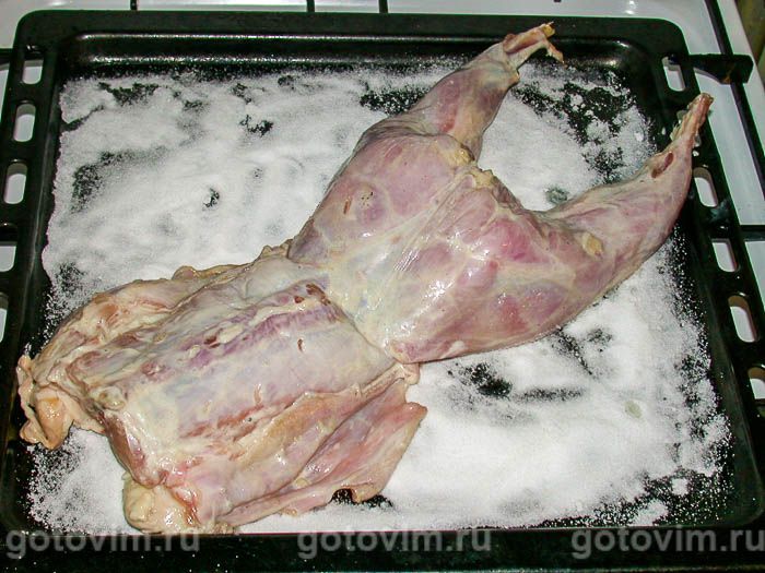 Фотографии рецепта Кролик печеный (на соли), 03 Кролик печеный (на соли), Шаг 03