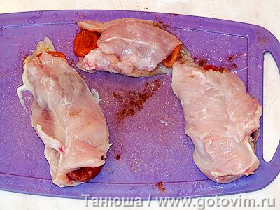 Фотографии рецепта Фруктовая курица (куриные грудки с сухофруктами и яблоками), 03 Фруктовая курица (куриные грудки с сухофруктами и яблоками), Шаг 03