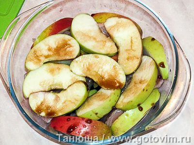Фотографии рецепта Фруктовая курица (куриные грудки с сухофруктами и яблоками), 05 Фруктовая курица (куриные грудки с сухофруктами и яблоками), Шаг 05