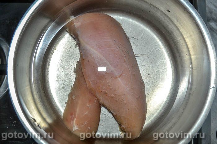 Фотографии рецепта Гавайский салат из курицы с ананасами без майонеза, 01 Гавайский салат из курицы с ананасами без майонеза, Шаг 01