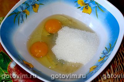 Пирог с грушами и шоколадной крошкой штрейзель, Шаг 01