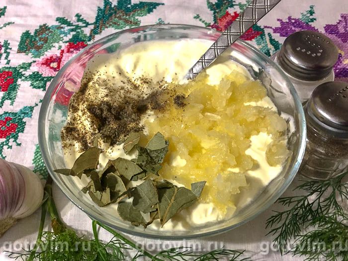 Фотографии рецепта Гусь в духовке с яблоками и черносливом в рукаве, 02 Гусь в духовке с яблоками и черносливом в рукаве, Шаг 02