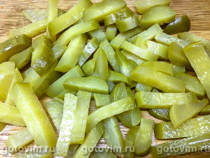 Фотографии рецепта Гусиные желудки с морковью и маринованными огурцами на сковороде, 03 Гусиные желудки с морковью и маринованными огурцами на сковороде, Шаг 03