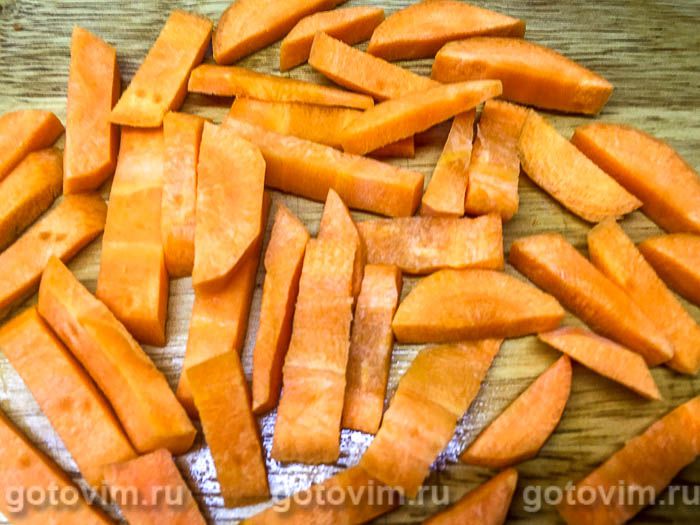 Фотографии рецепта Гусиные желудки с морковью и маринованными огурцами на сковороде, 04 Гусиные желудки с морковью и маринованными огурцами на сковороде, Шаг 04