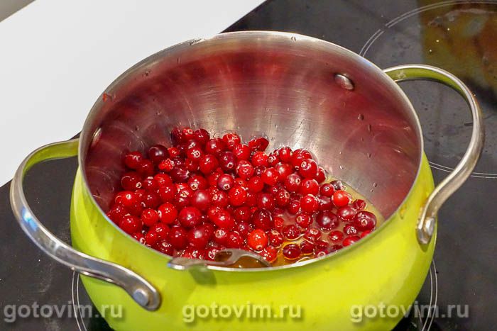 Фотографии рецепта Индейка с клюквенным соусом, 04 Индейка с клюквенным соусом, Шаг 04