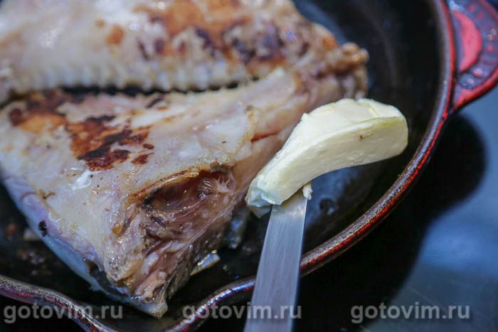 Фотографии рецепта Камбала калкан, жаренная кусочками в сливочном масле, 07 Камбала калкан, жаренная кусочками в сливочном масле, Шаг 07