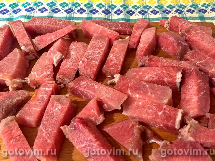 Фотографии рецепта Тушеная капуста с мясом, 01 Тушеная капуста с мясом, Шаг 01