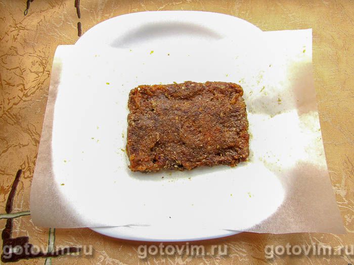 Фотографии рецепта Конфеты из фиников и грецких орехов, 05 Конфеты из фиников и грецких орехов, Шаг 05