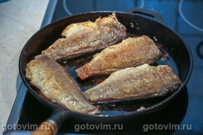Фотографии рецепта Караси в сметане, 03 Караси в сметане, Шаг 03