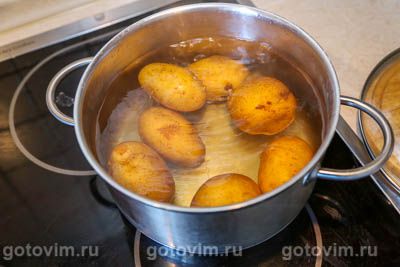 Фотографии рецепта Жареная картофельная лепешка с зеленью, 01 Жареная картофельная лепешка с зеленью, Шаг 01