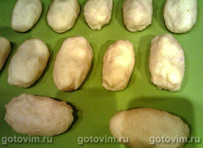 Фотографии рецепта Картофельные крокеты с начинкой, 07 Картофельные крокеты с начинкой, Шаг 07