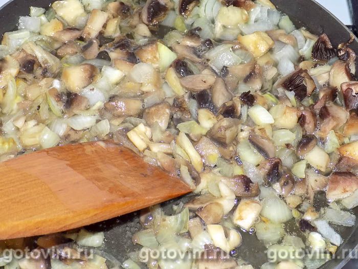Фотографии рецепта Картофельные оладьи, фаршированные грибами, 04 Картофельные оладьи, фаршированные грибами, Шаг 04