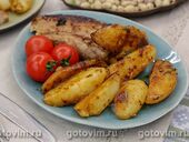Картофель, обжаренный в мультиварке с беконом и розмарином