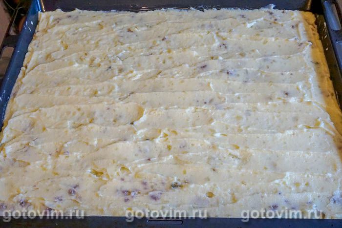 Фотографии рецепта Картофельная запеканка с мясным фаршем и маринованными огурцами, 10 Картофельная запеканка с мясным фаршем и маринованными огурцами, Шаг 10