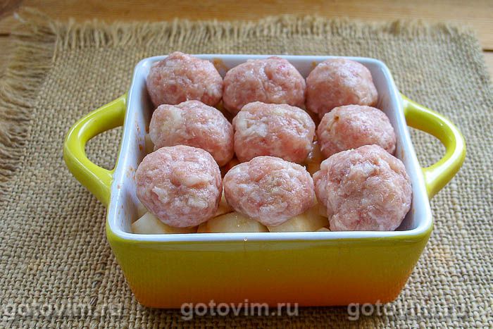 Фотографии рецепта Картофель с фаршем в микроволновке, 05 Картофель с фаршем в микроволновке, Шаг 05