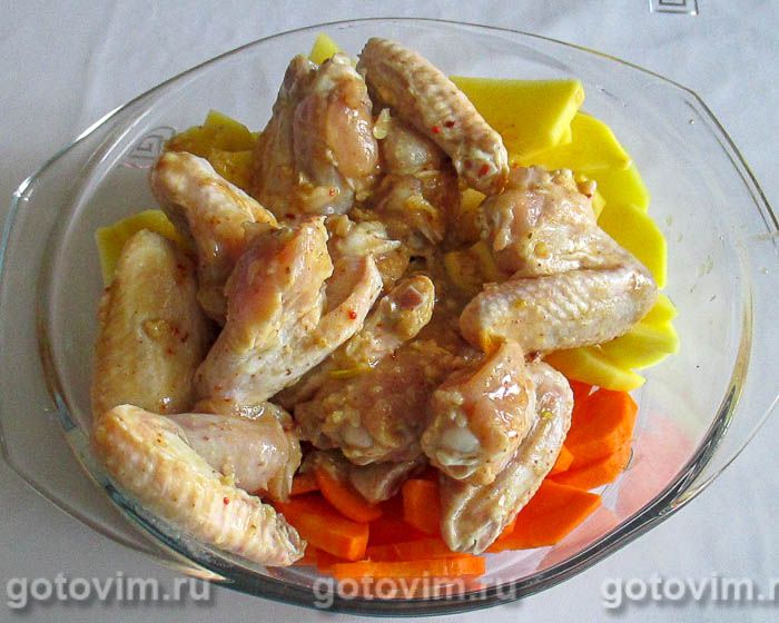 Фотографии рецепта Картофель с куриными крылышками в духовке, 05 Картофель с куриными крылышками в духовке, Шаг 05
