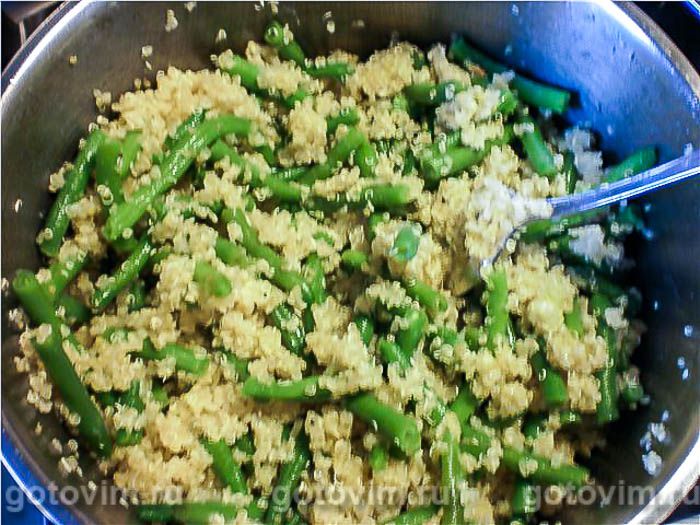 Фотографии рецепта Каша с киноа и стручковой фасолью, 05 Каша с киноа и стручковой фасолью, Шаг 05