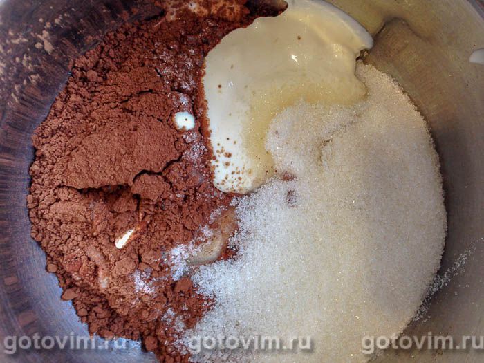 Фотографии рецепта Кекс на майонезе кокосовой стружкой и шоколадной глазурью, 07 Кекс на майонезе кокосовой стружкой и шоколадной глазурью, Шаг 07