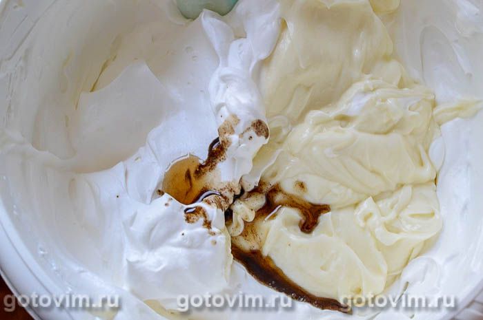 Фотографии рецепта Клубничный чизкейк без выпекания, 04 Клубничный чизкейк без выпекания, Шаг 04
