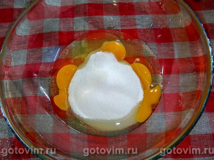 Фотографии рецепта Десерт из клубники с желе, творогом и миндальной крошкой, 01 Десерт из клубники с желе, творогом и миндальной крошкой, Шаг 01