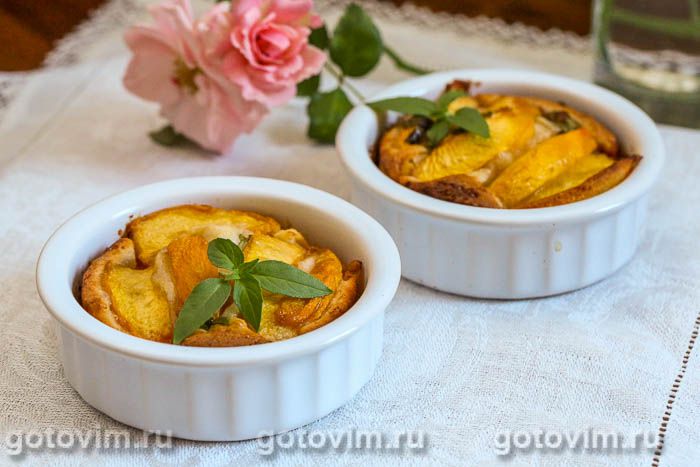      (Peach cobbler with basil).  