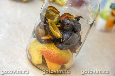 Фотографии рецепта Компот из груш и слив, 04 Компот из груш и слив, Шаг 04