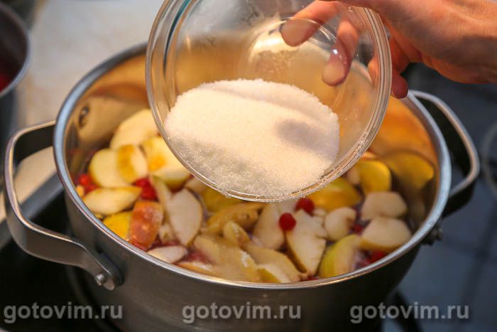 Фотографии рецепта Компот из калины и яблок, 05 Компот из калины и яблок, Шаг 05