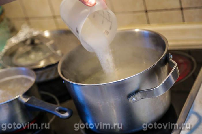 Фотографии рецепта Компот с яблоками, красной и черной смородиной, 03 Компот с яблоками, красной и черной смородиной, Шаг 03