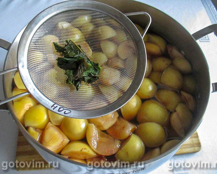 Фотографии рецепта Компот из яблок и вишни с мятой, 05 Компот из яблок и вишни с мятой, Шаг 05