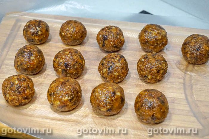 Фотографии рецепта Конфеты из сухофруктов, 06 Конфеты из сухофруктов, Шаг 06